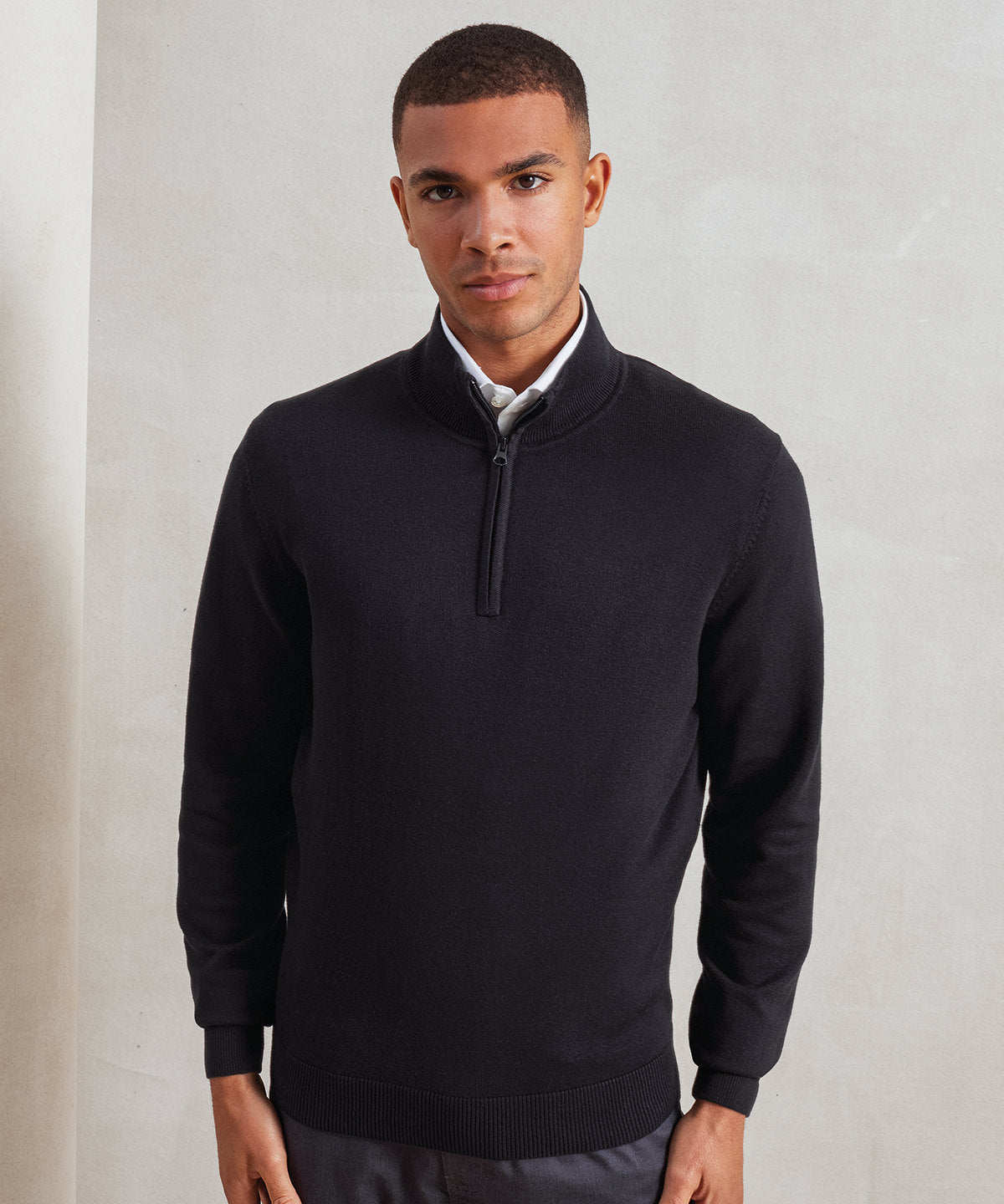 ¼ Zip Knitted Sweater in Classic Fit and Soft Fabric for Everyday Comfort