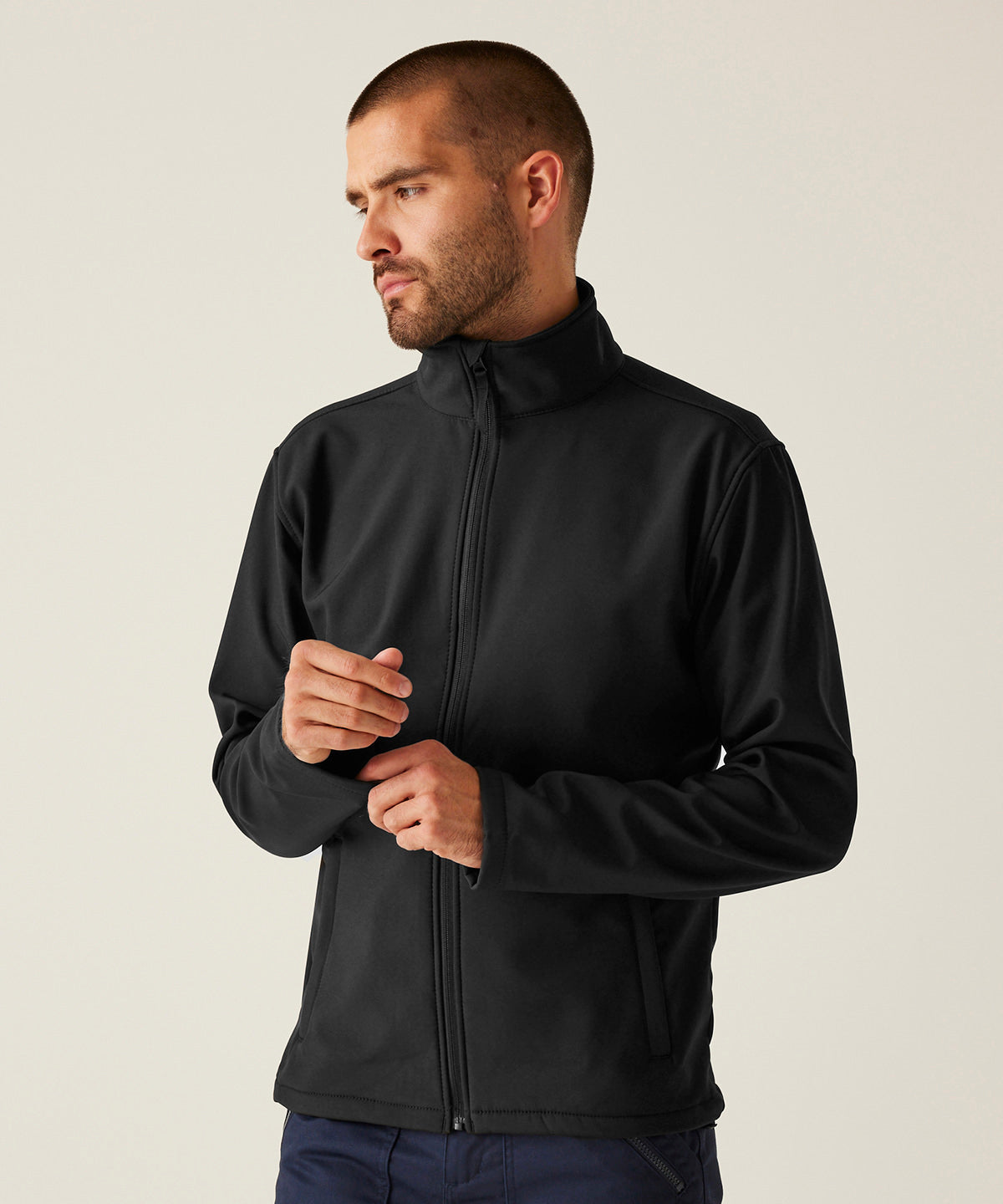 Reid Softshell Jacket in Multiple Sizes and Colors for Versatile Outdoor Wear