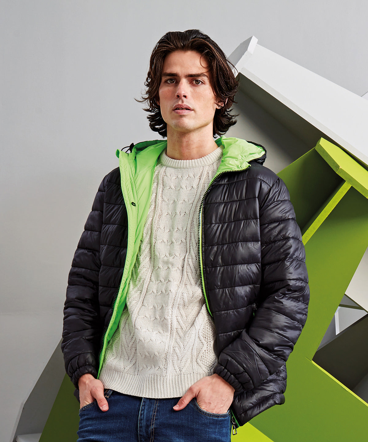 Padded jacket - Quilted insulated jacket with zip closure, lightweight water-resistant